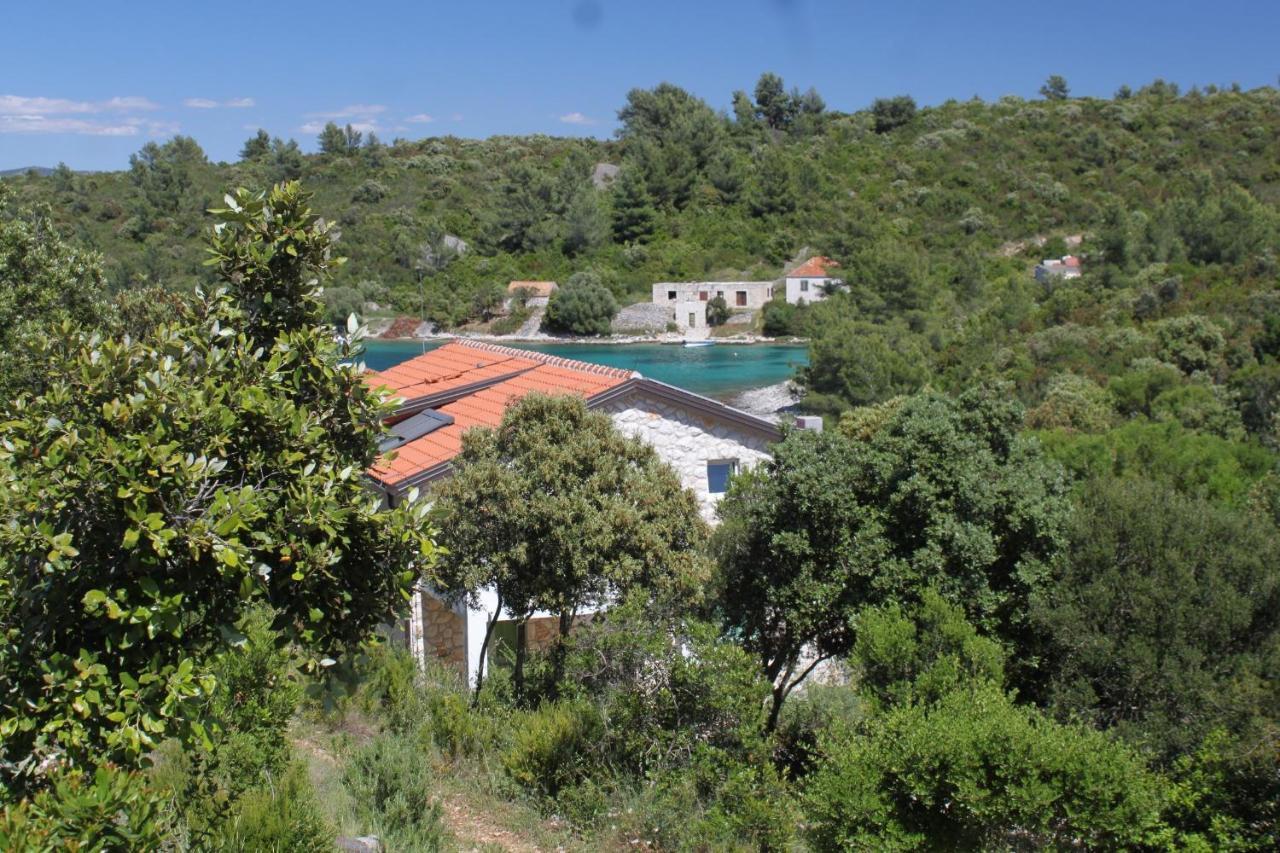 Seaside secluded apartments Cove Karkavac - Scedro, Hvar - 8801 Jelsa  Exteriör bild
