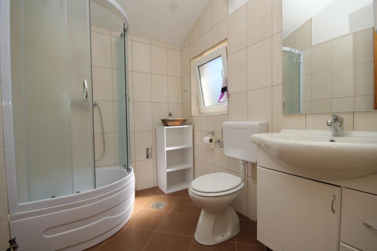 Seaside secluded apartments Cove Karkavac - Scedro, Hvar - 8801 Jelsa  Exteriör bild
