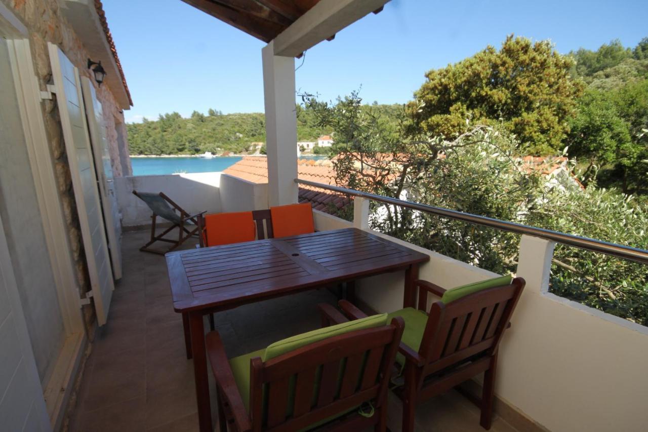 Seaside secluded apartments Cove Karkavac - Scedro, Hvar - 8801 Jelsa  Exteriör bild